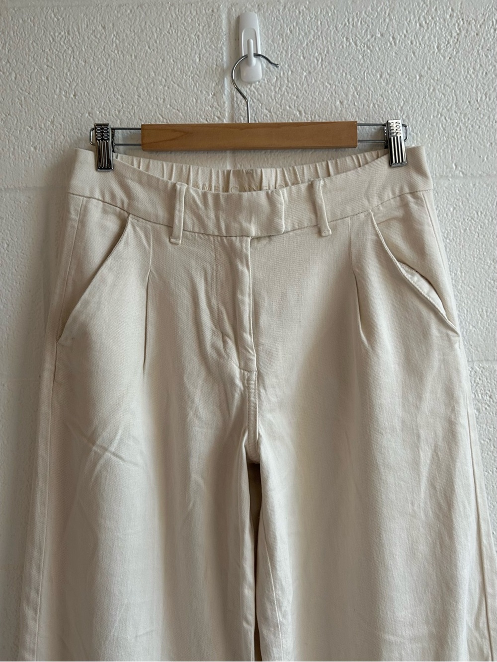 American Eagle Womens Cream Straight-Leg Pants